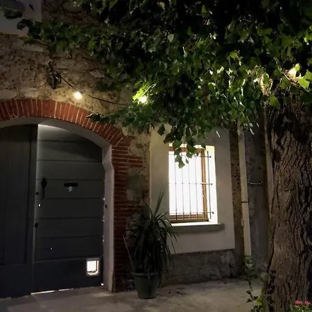 La Maison Au Tilleul Holiday home Tautavel